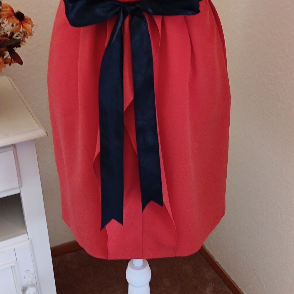 Wayne Cooper Red Dress - Picture 5 of 11